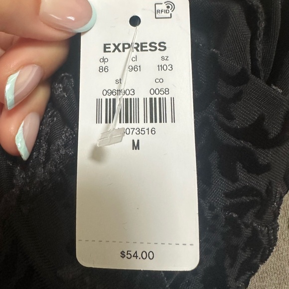 NWT Express Black Velvet Top- Medium - Picture 7 of 9